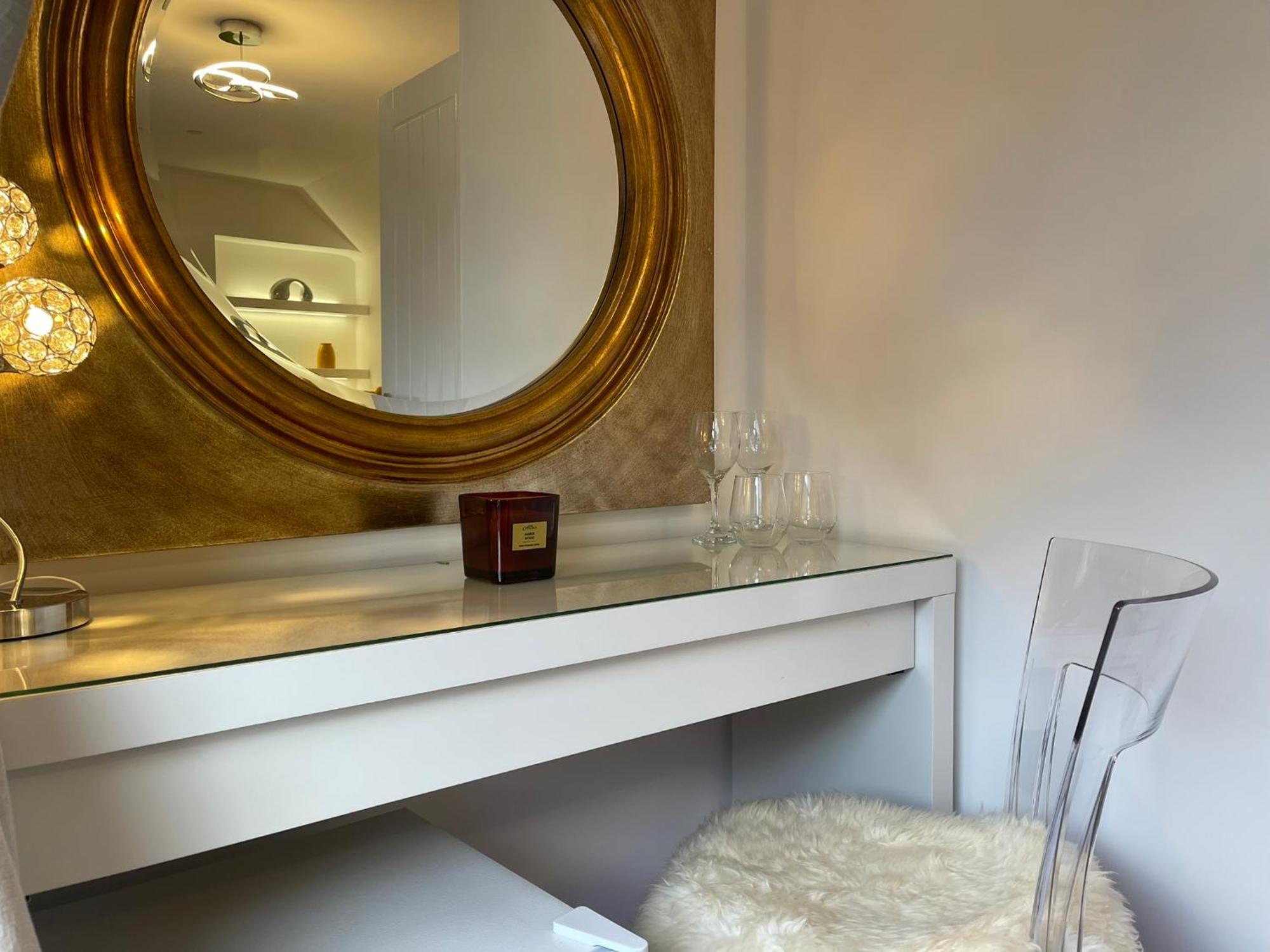 Vibrant Apartments Close To City Centre Cardiff Eksteriør bilde